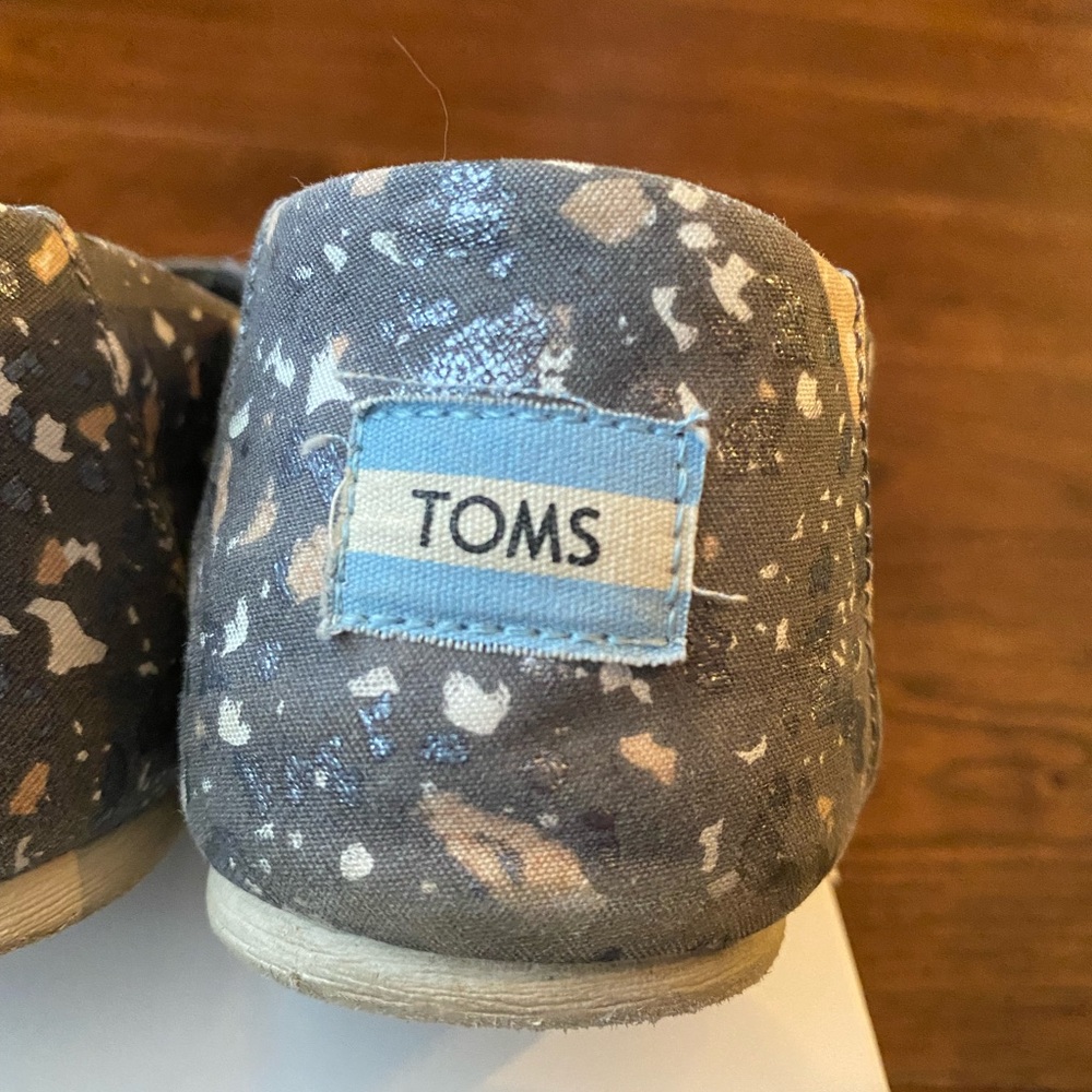 Toms Forged Iron Grey Metallic Granite Fleck flats - Picture 12 of 12